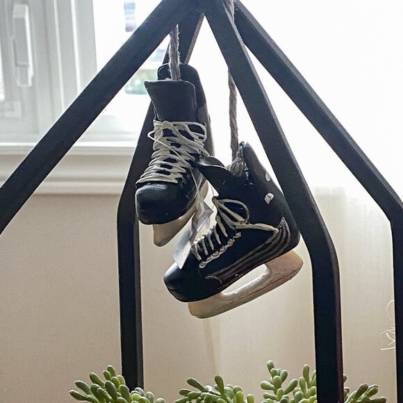 Hockey Skates Winter Ornament - Picture 3 of 9